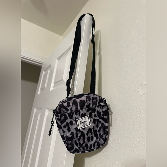 Women’s Herschel Small Cruz Handbag Crossbody Purse - Picture 3 of 7